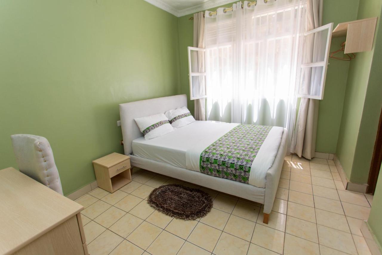 Kereth B&B Living Space Kigali Buitenkant foto